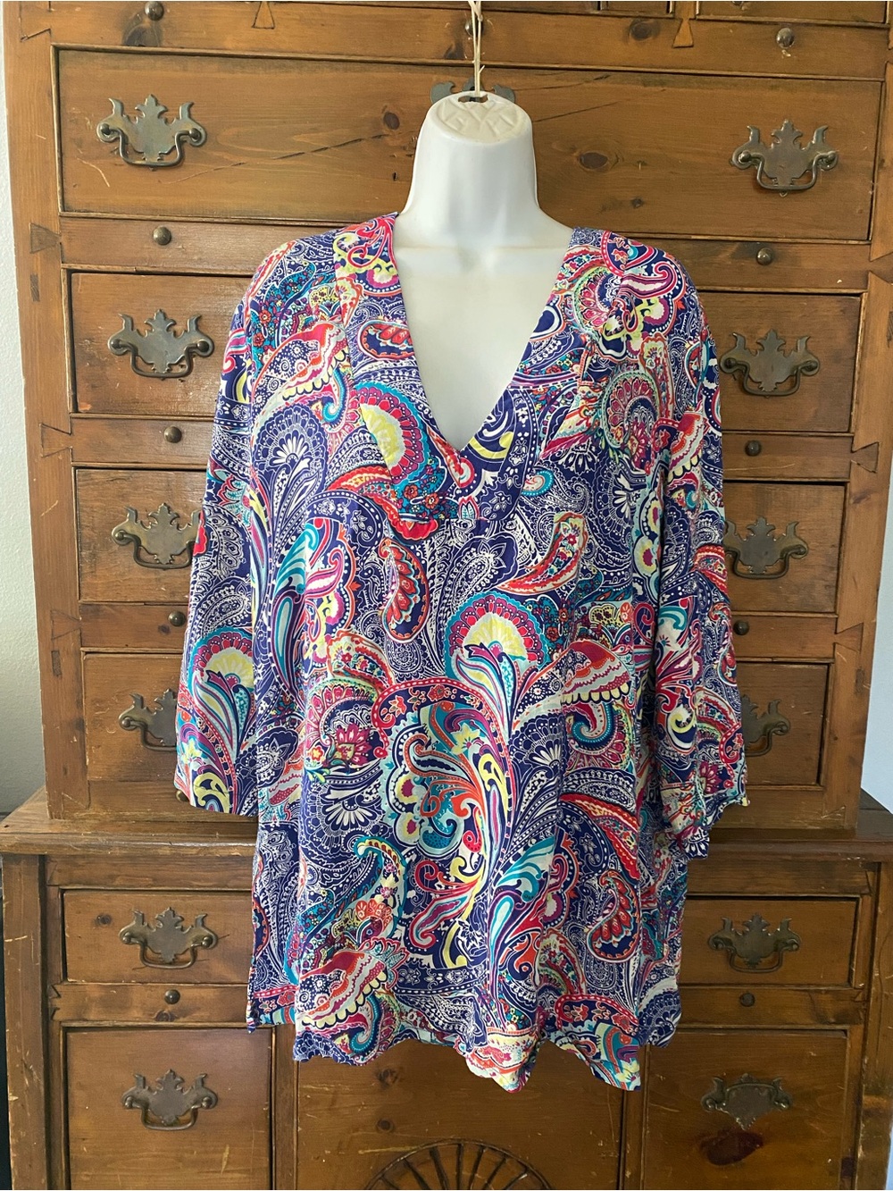 (A274)Vibrant Paisley V-Neck Tunic - Multicolor Size XL Preowned